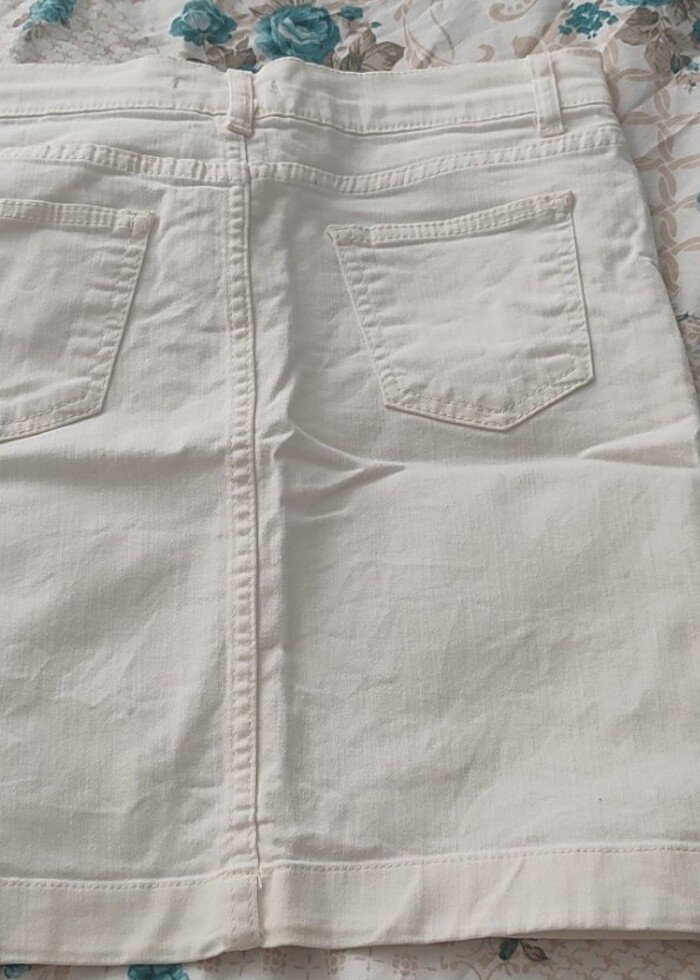 Kadın beyaz jean etek - Görsel 3