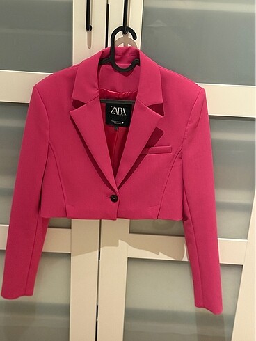 ZARA BLAZER