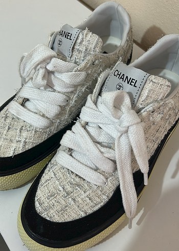 Beyaz Chanel Kadın Sneakers