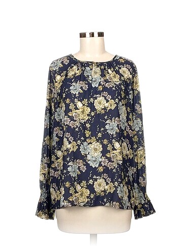 H&M Bluz %70 İndirimli.