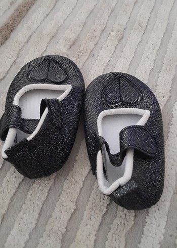 Kız Çocuk Gri Nakışlı Cırtlı Babet - Görsel 3