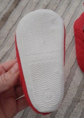 Kız Çocuk Kırmızı Fırfırlı Babet Ayakkabı - Görsel 2