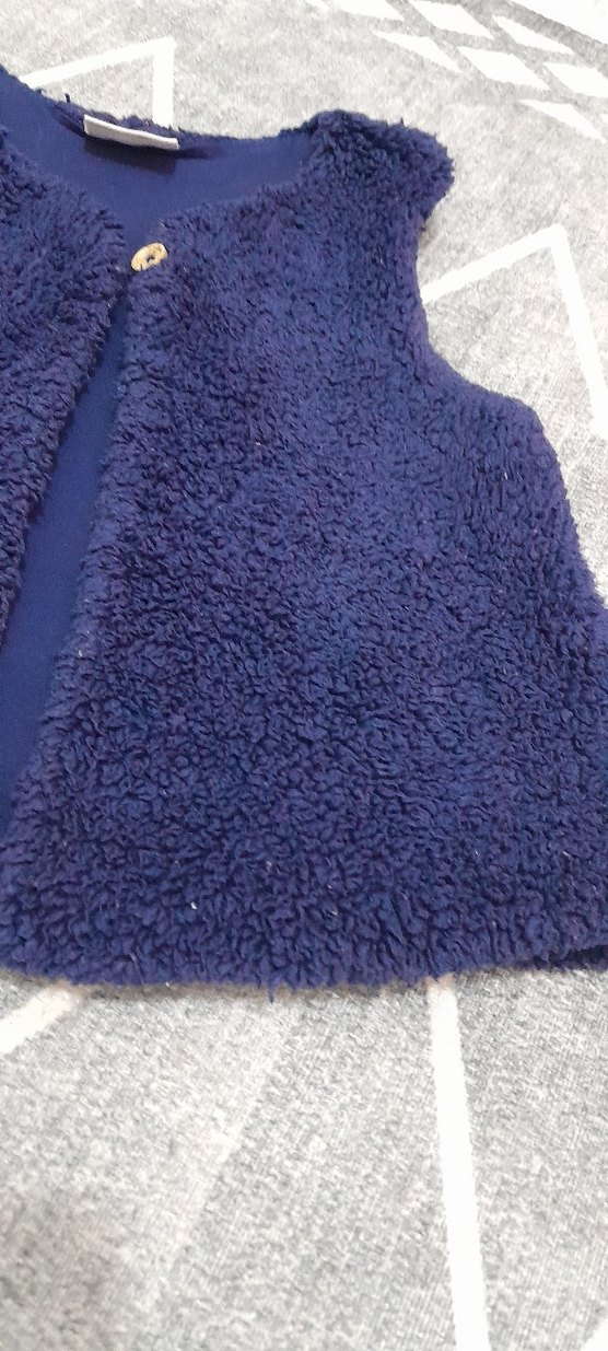 Mavi Kürklü Kız Çocuk Yelek - Görsel 3