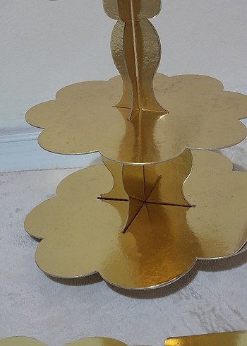 Parlak Altın Parti Süsleri - Görsel 3