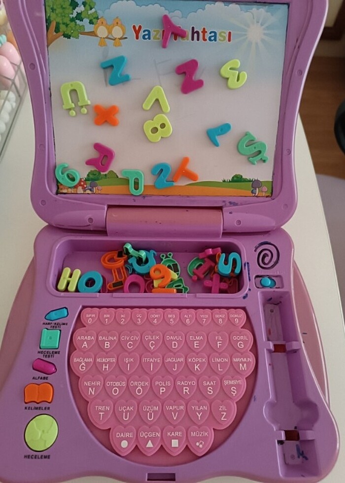 Oyuncak laptop - Görsel 2
