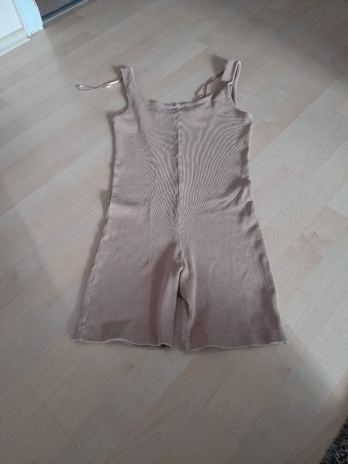 Zara şortlu tulum - Görsel 5