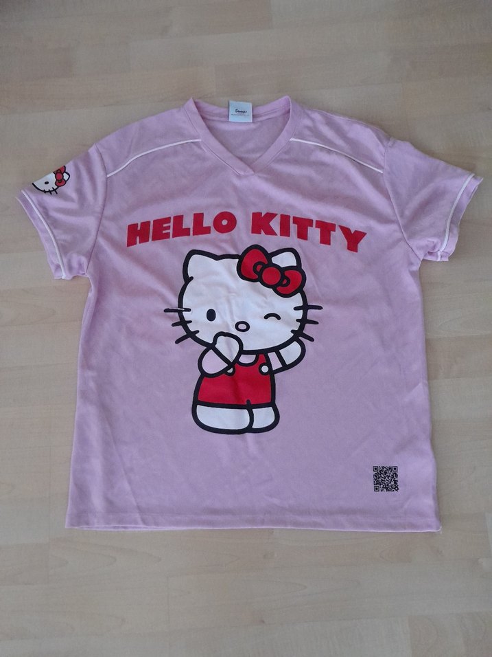 Hello kity bershka tişört forma - Görsel 5