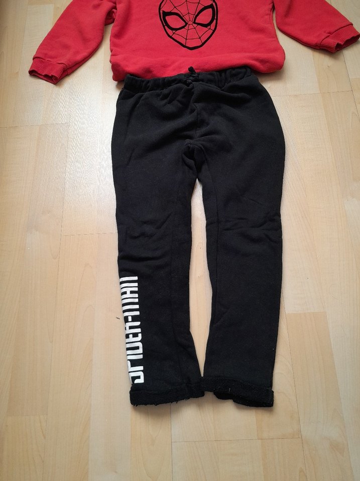 Erkek Çocuk Kırmızı Baskılı Sweatshirt ve Siyah Eşofman - Görsel 4