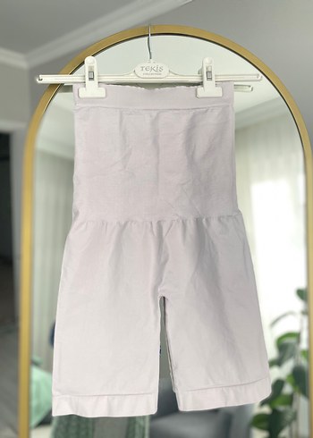 Beyaz Korse kısa tayt - Görsel 3