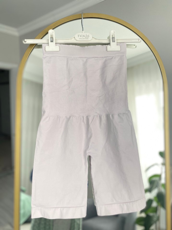 Beyaz Korse kısa tayt - Görsel 3