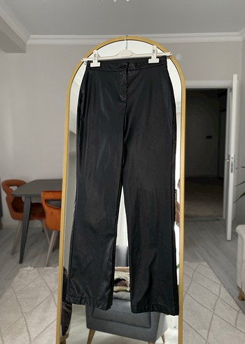 Siyah Parlak Kadın deri Pantolon - Görsel 2