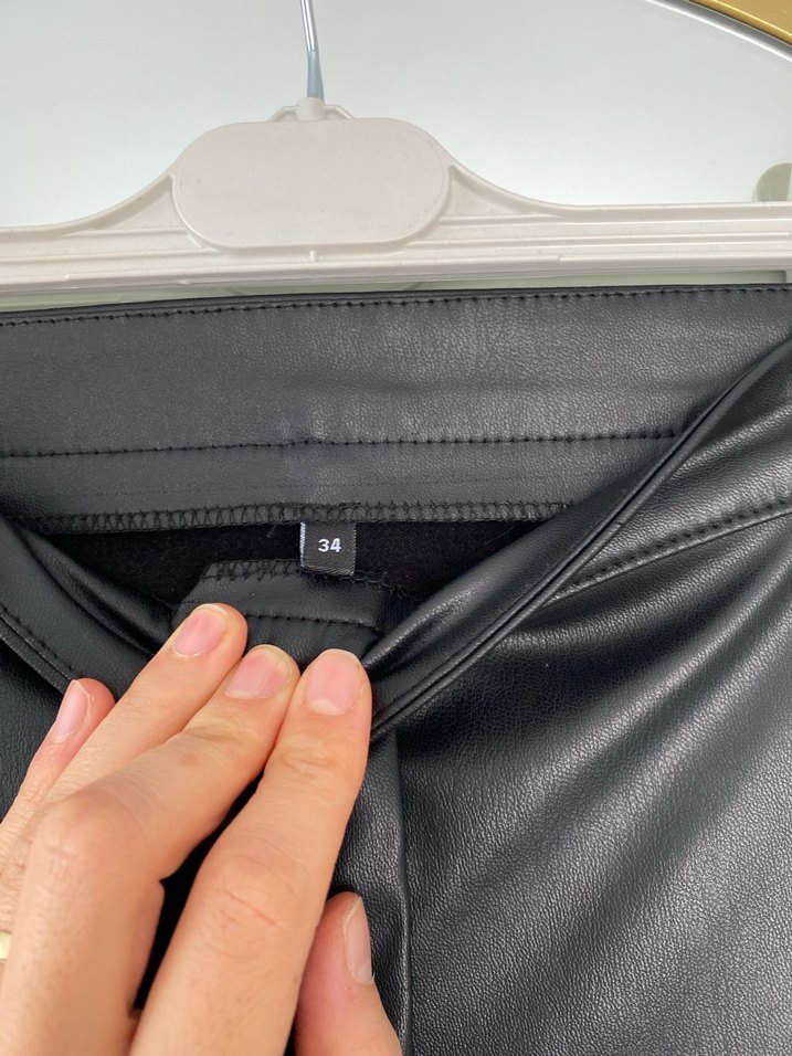 Siyah Parlak Kadın deri Pantolon - Görsel 3