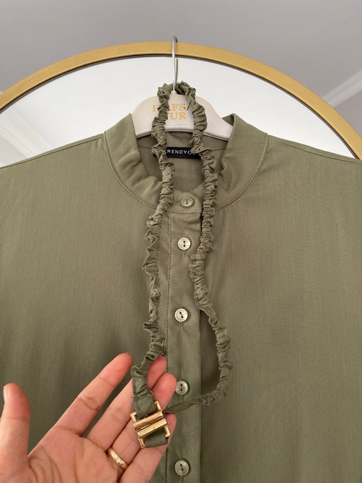 Düğmeli Haki Uzun Elbise - Görsel 2