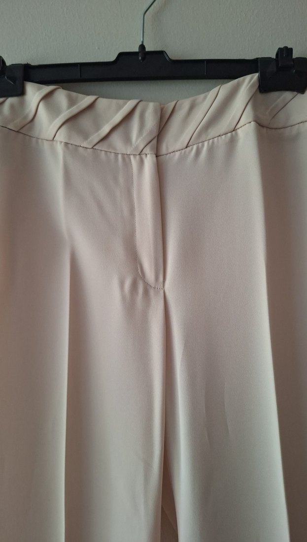 Bej Pilili Kadın Uzun Kumaş Pantolon - Görsel 2