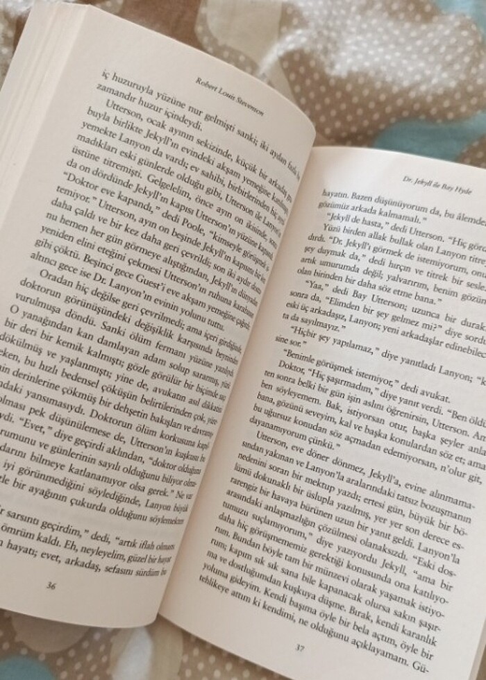 Robert Louis Stevenson - Dr. Jekyll ile Bay Hyde  - Görsel 3