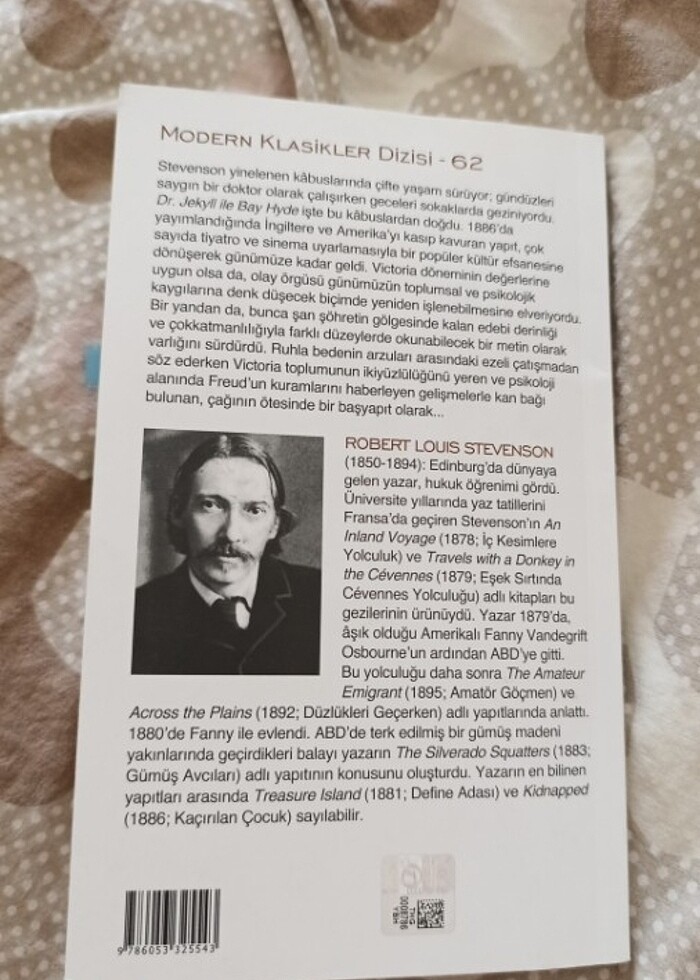Robert Louis Stevenson - Dr. Jekyll ile Bay Hyde  - Görsel 5