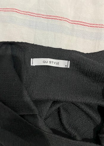 siyah düğmeli kadın bluz - Görsel 3