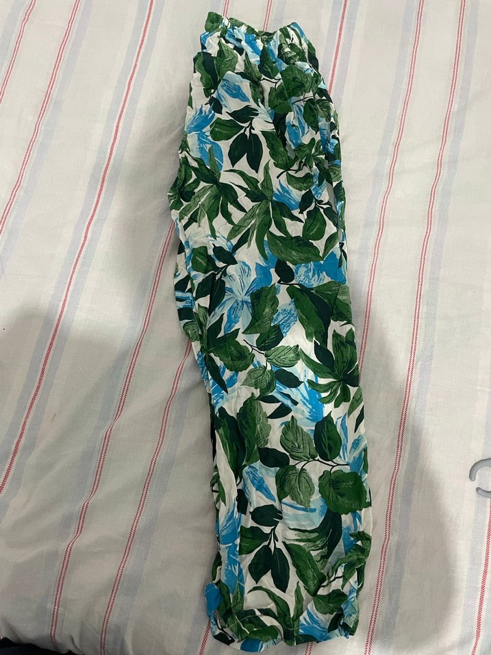 yeşil yaprak desenli pantolon - Görsel 2