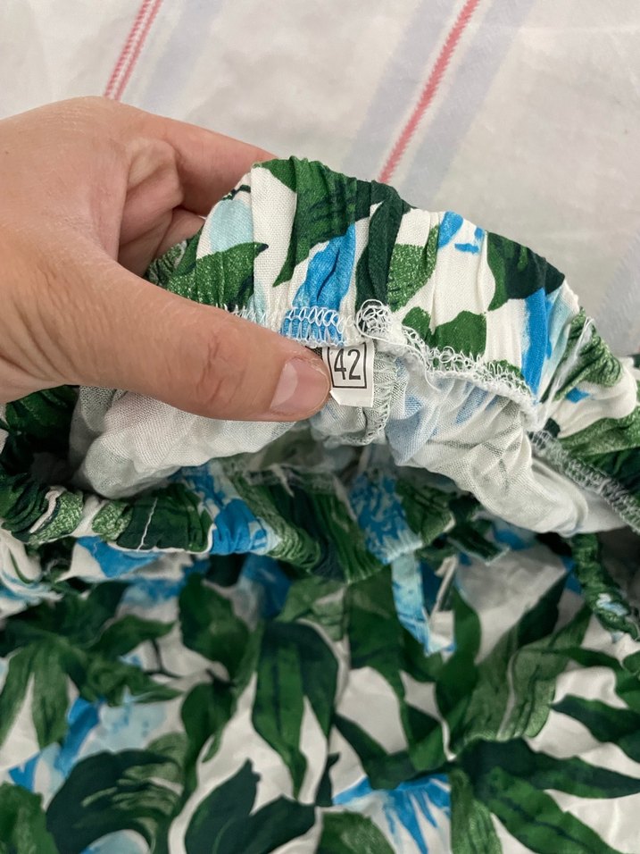 yeşil yaprak desenli pantolon - Görsel 3