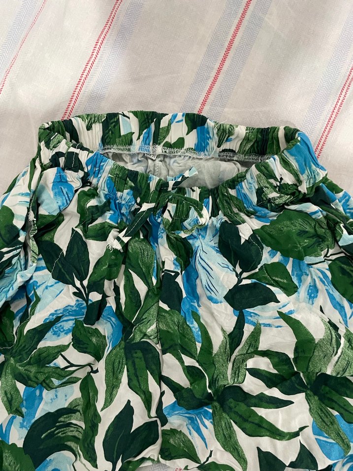 yeşil yaprak desenli pantolon - Görsel 4