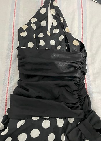 siyah puantiyeli abiye elbise - Görsel 3