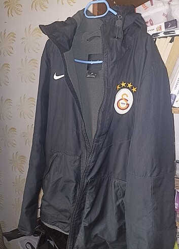 Galatasaray Nike kaz tüyü mont