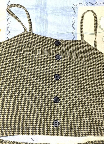 Haki crop