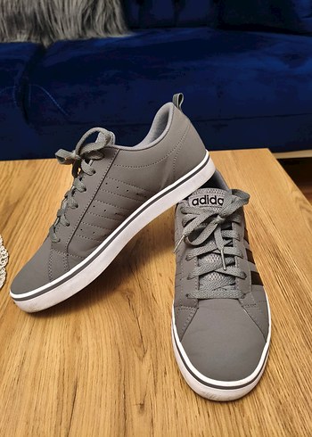 Adidas Gri Bağcıklı Erkek Spor Ayakkabı - Görsel 5