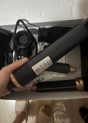 Siyah Saç Şekillendirici Cihaz - Görsel 2