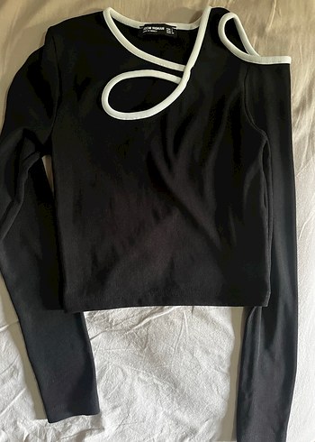 Uzun Kollu Siyah Minimalist Bluz - Görsel 3