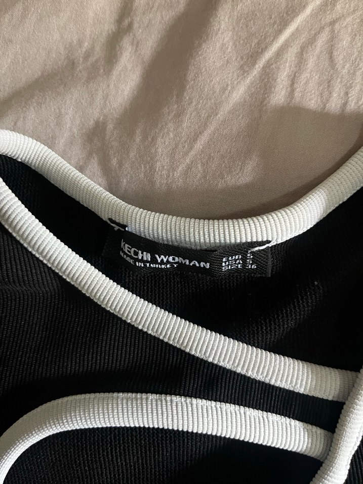 Uzun Kollu Siyah Minimalist Bluz - Görsel 5