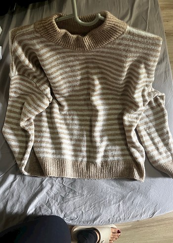 Bej Çizgili Kadın Triko Kazak - Görsel 3