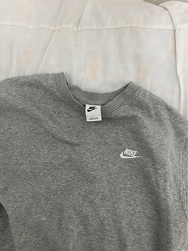 Nike sweatshirt