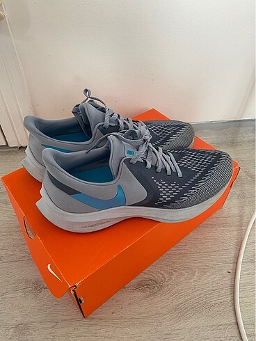 Nike winflo 6 greey