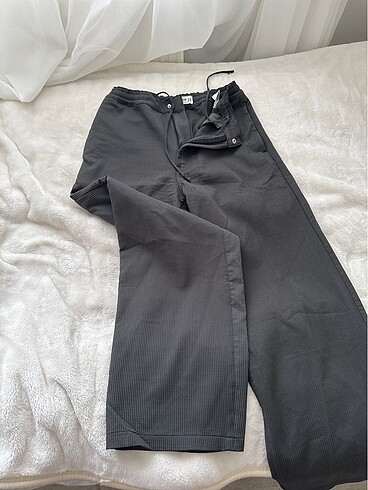 Pull and Bear Pull and bear pantolon