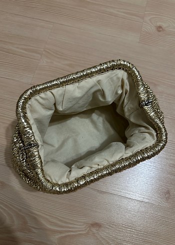 Altın Renk Örgü Kadın Portföy Çanta - Görsel 2