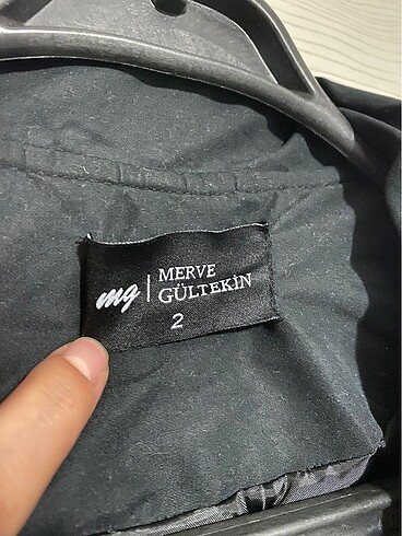 l Beden siyah Renk Merve gültekin oversize trençkot