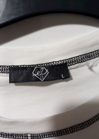 Beyaz Siyah Detaylı Rock Punk Sweatshirt - Görsel 3