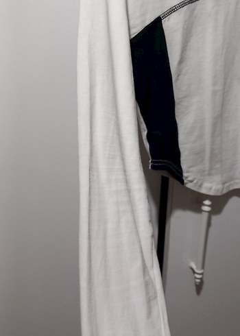 Beyaz Siyah Detaylı Rock Punk Sweatshirt - Görsel 2