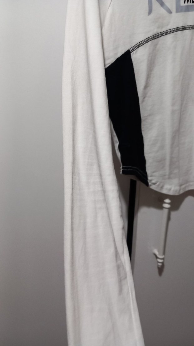 Beyaz Siyah Detaylı Rock Punk Sweatshirt - Görsel 2