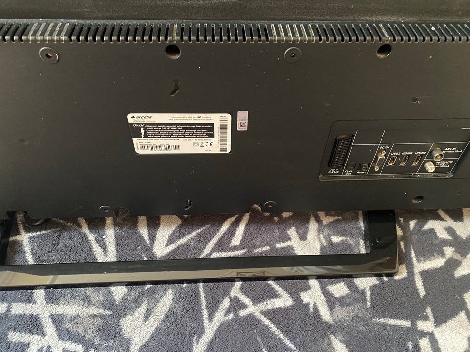 Siyah arçelik 106 ekran hd televizyon - Görsel 3