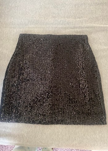 Boncuk İşlemeli Siyah Mini Etek