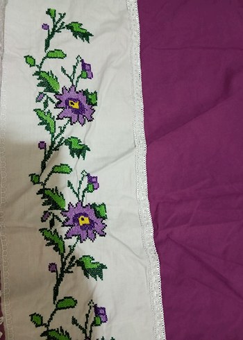 Beden Mor Çiçek Desenli Nevresim ve Çarşaf Takımı