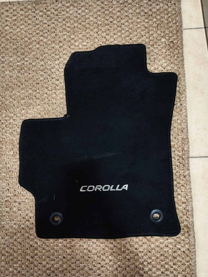 Toyota Corolla orjnal paspas - Görsel 2