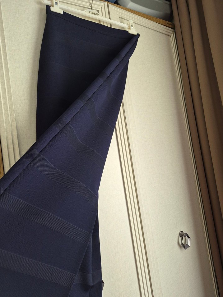 Lacivert Uzun Etek - Görsel 2