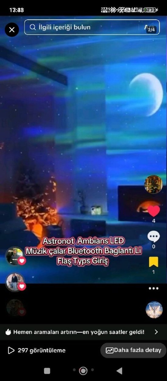 Renkli Işıklı beyaz Astronot - Görsel 3