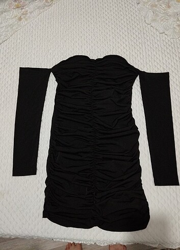 l Beden siyah Renk Siyah kol detaylı drapeli elbise