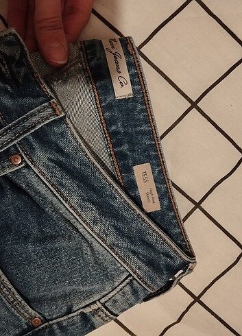 28 Beden Mavi jean