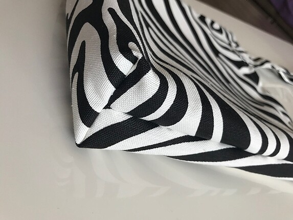 Beden Zebra çanta