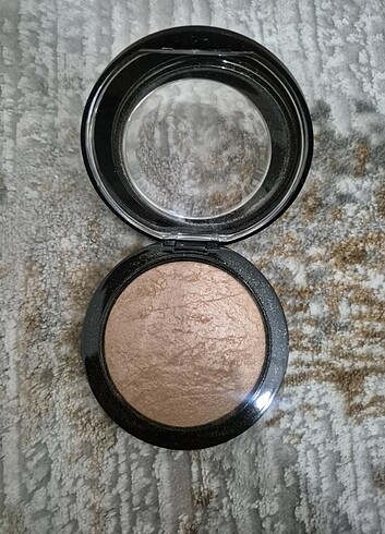  Beden Mac Soft and Gentle